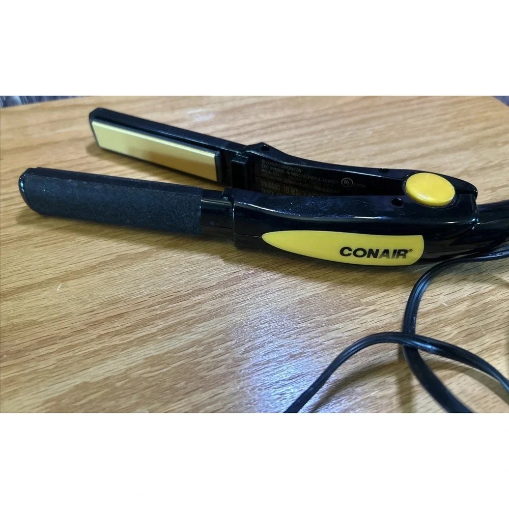 Conair 1/2 InchHair Straightener Tourmaline Ceramic Flat Iron